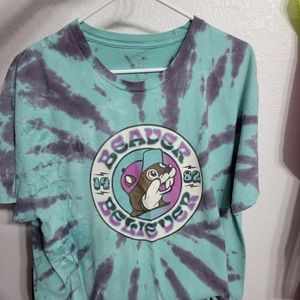 Bucee’s Classic Beaver Logo Tie Dye Beaver Believer 1982, L